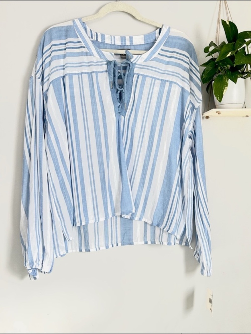 NWT long sleeve Blue and White Striped Women's Top size XL flowy oversized
